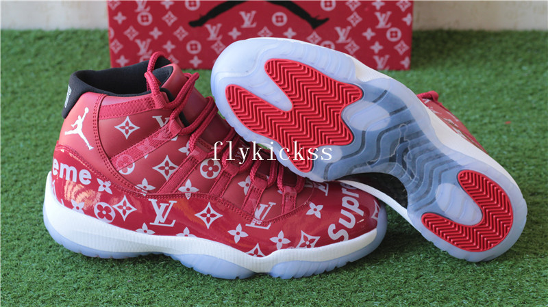 Air Jordan 11 Gym Red x Supreme